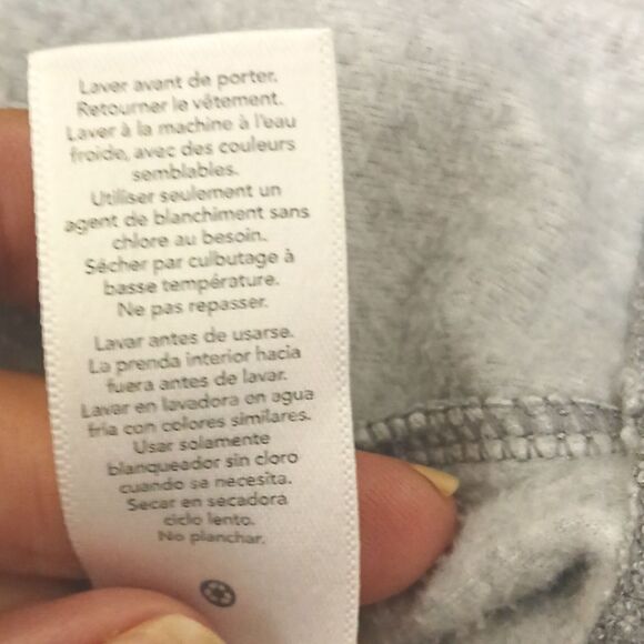 🩷Carter's camo Hooded Vest Boys Size 18M - Picture 6 of 6